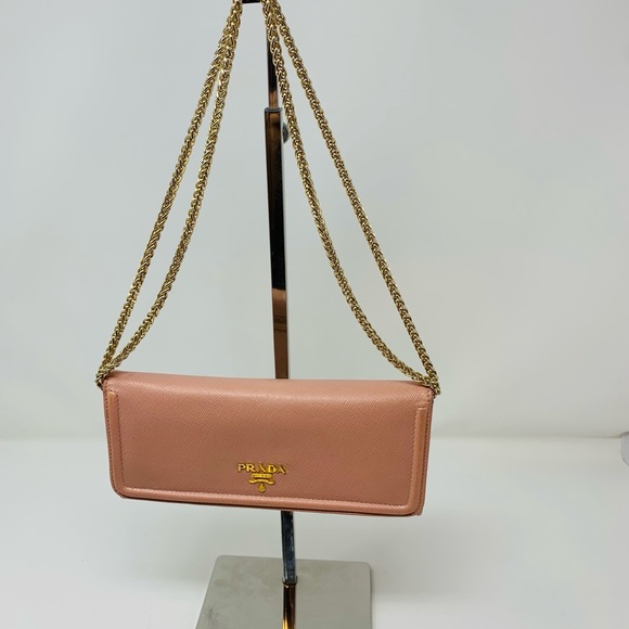 Prada Wallet - Picture 6 of 15